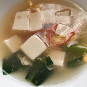 あったまる～♪小松菜・豆腐・カニカマの中華スープ
